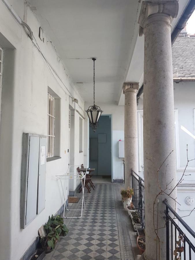 Choosy City Flat Budapeste Exterior foto